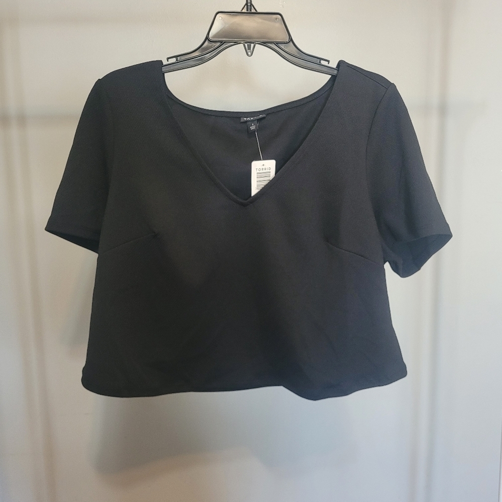 Torrid Textured Knit Crop Top, BNWT, Size 1X
